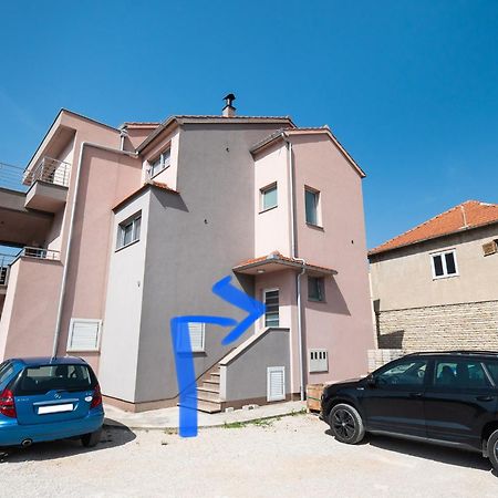 Apartments Grubisic - Sibenik - Parking Included الغرفة الصورة