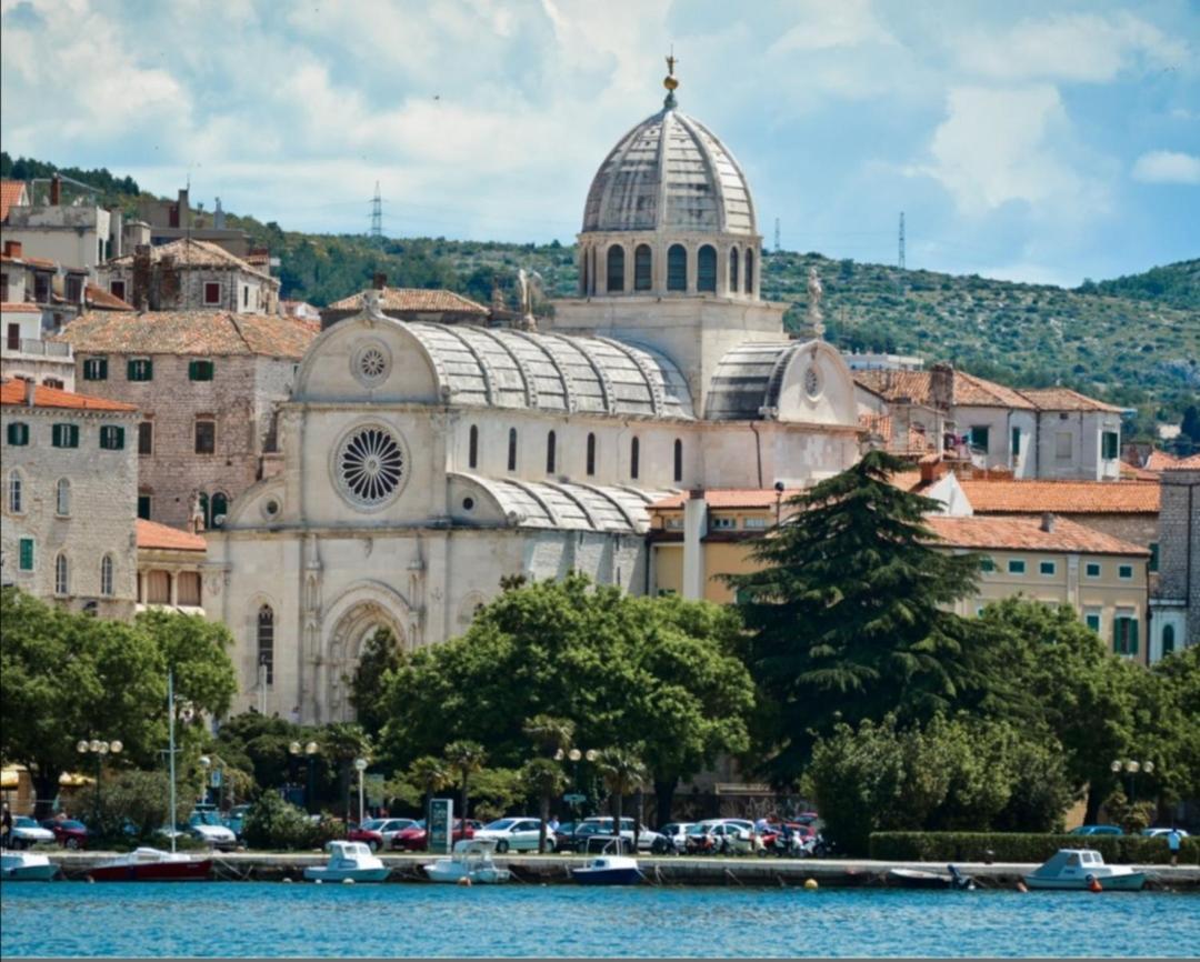 Apartments Grubisic - Sibenik - Parking Included المظهر الخارجي الصورة