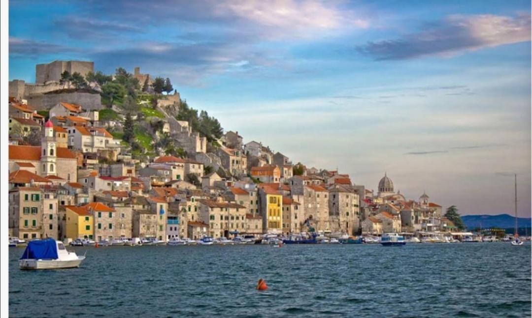 Apartments Grubisic - Sibenik - Parking Included المظهر الخارجي الصورة