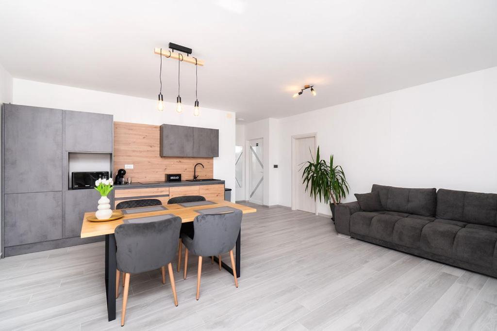 Apartments Grubisic - Sibenik - Parking Included المظهر الخارجي الصورة