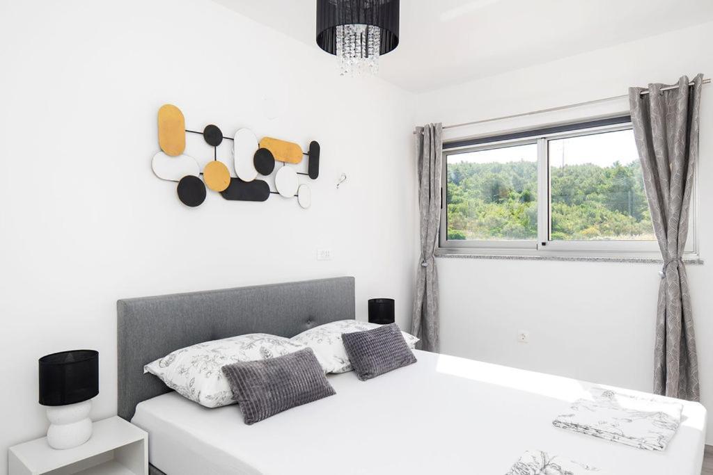 Apartments Grubisic - Sibenik - Parking Included الغرفة الصورة